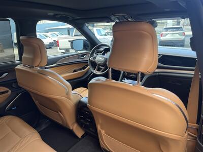 2023 Jeep Grand Cherokee Summit Reserve   - Photo 21 - 