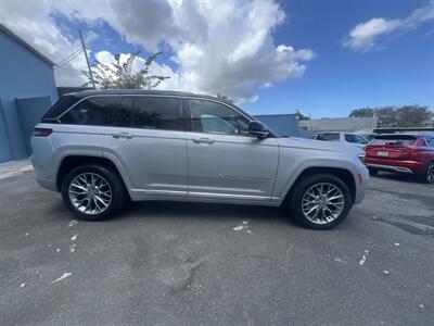 2023 Jeep Grand Cherokee Summit Reserve   - Photo 4 - 