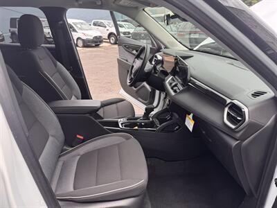 2024 Chevrolet Trailblazer LS   - Photo 17 - 