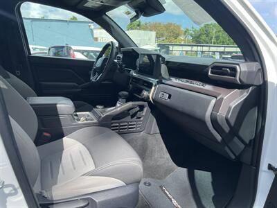 2024 Toyota Tacoma SR5 - Photo 17 -