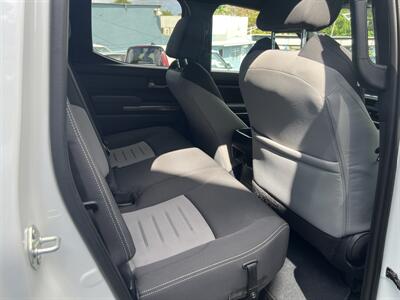 2024 Toyota Tacoma SR5 - Photo 19 -