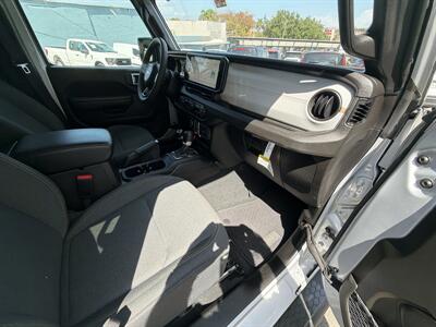 2024 Jeep Wrangler Sport - Photo 20 -