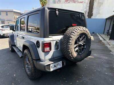 2024 Jeep Wrangler Sport - Photo 7 -