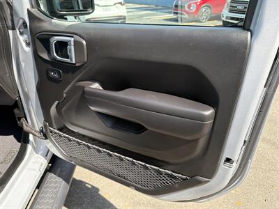 2024 Jeep Wrangler Sport - Photo 19 -