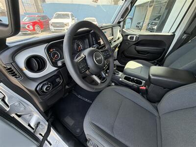 2024 Jeep Wrangler Sport - Photo 12 -