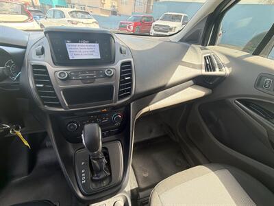 2023 Ford Transit Connect XL   - Photo 17 - 