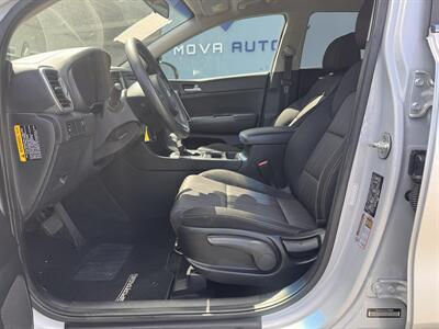 2018 Kia Sportage LX   - Photo 10 - 