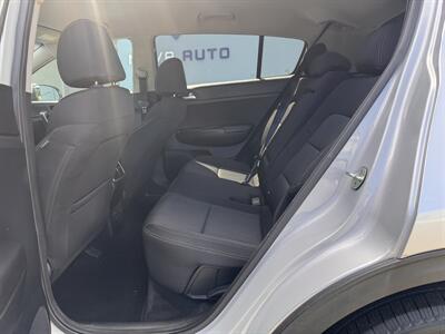 2018 Kia Sportage LX   - Photo 16 - 