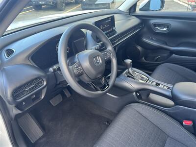 2023 Honda HR-V LX   - Photo 13 - 
