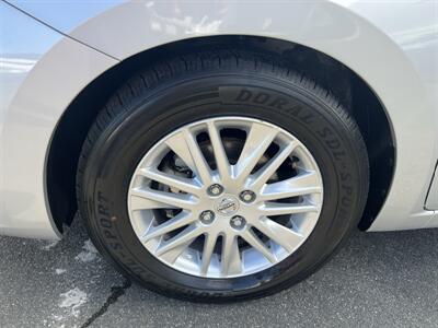 2024 Nissan Versa S   - Photo 9 - 