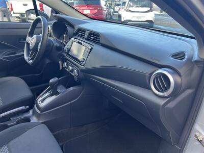 2024 Nissan Versa S   - Photo 18 - 