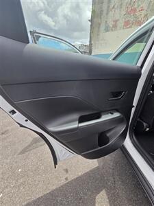 2026 Hyundai KONA SE   - Photo 10 - 