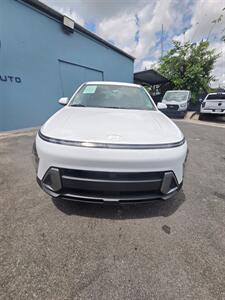 2026 Hyundai KONA SE   - Photo 2 - 