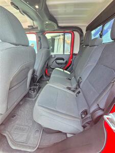 2024 Jeep Gladiator NightHawk   - Photo 13 - 