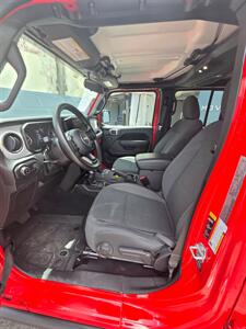 2024 Jeep Gladiator NightHawk   - Photo 11 - 