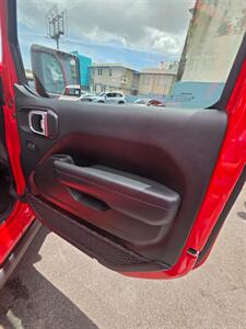 2024 Jeep Gladiator NightHawk   - Photo 16 - 