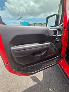 2024 Jeep Gladiator NightHawk   - Photo 10 - 