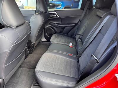 2023 Mitsubishi Outlander Black Edition   - Photo 26 - 