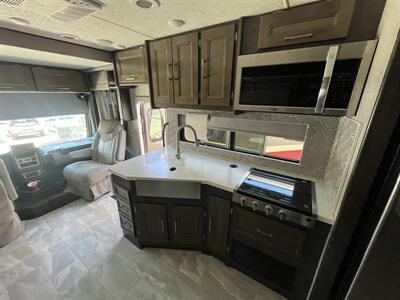 2021 Ford Motorhome Chassis - Photo 26 - Bullhead City, AZ 86442