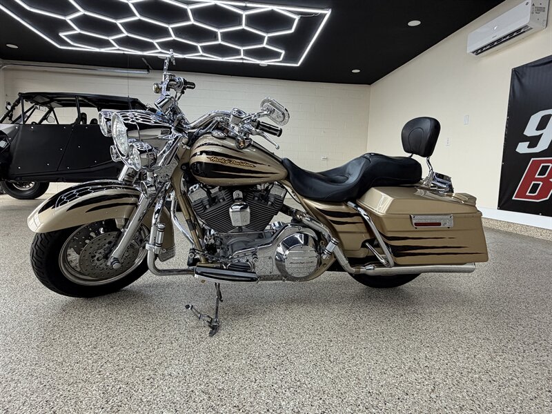 2003 Harley-Davidson Road King Screamin Eagle  FLHRSEI2