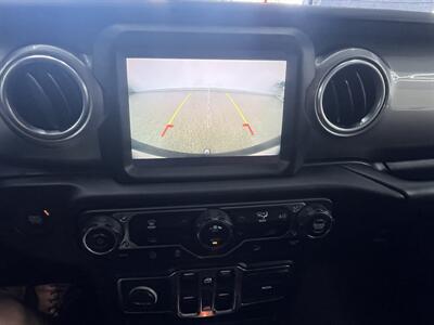 2018 Jeep Wrangler Unlimited Sahara   - Photo 10 - Bullhead City, AZ 86442