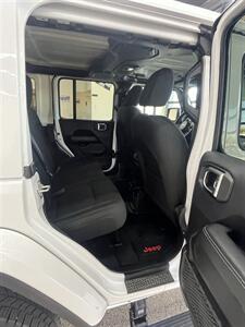 2018 Jeep Wrangler Unlimited Sahara   - Photo 16 - Bullhead City, AZ 86442