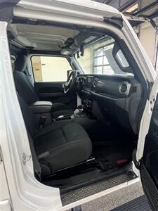 2018 Jeep Wrangler Unlimited Sahara   - Photo 13 - Bullhead City, AZ 86442