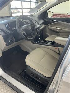 2017 Ford Escape SE - Photo 6 - Bullhead City, AZ 86442