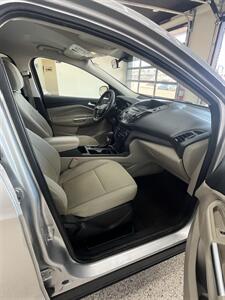 2017 Ford Escape SE - Photo 8 - Bullhead City, AZ 86442