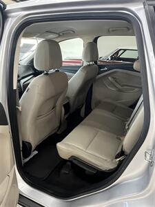 2017 Ford Escape SE - Photo 11 - Bullhead City, AZ 86442