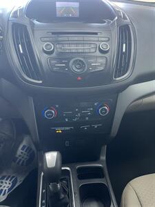 2017 Ford Escape SE - Photo 7 - Bullhead City, AZ 86442