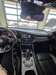 2020 Alfa Romeo Giulia   - Photo 8 - Bullhead City, AZ 86442