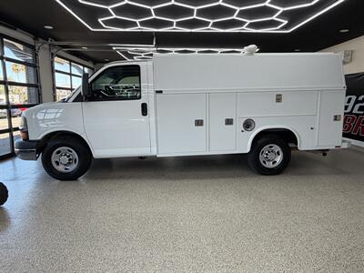 2011 Chevrolet Express 3500 CUTAWAY VAN - Photo 1 - Bullhead City, AZ 86442