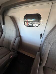 2011 Chevrolet Express 3500 CUTAWAY VAN - Photo 7 - Bullhead City, AZ 86442