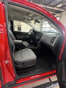 2019 Chevrolet Colorado Work Truck   - Photo 4 - Bullhead City, AZ 86442