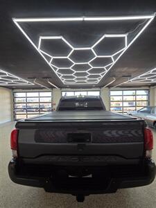 2021 Toyota Tacoma TRD Off-Road   - Photo 6 - Bullhead City, AZ 86442