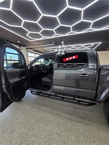 2021 Toyota Tacoma TRD Off-Road   - Photo 12 - Bullhead City, AZ 86442