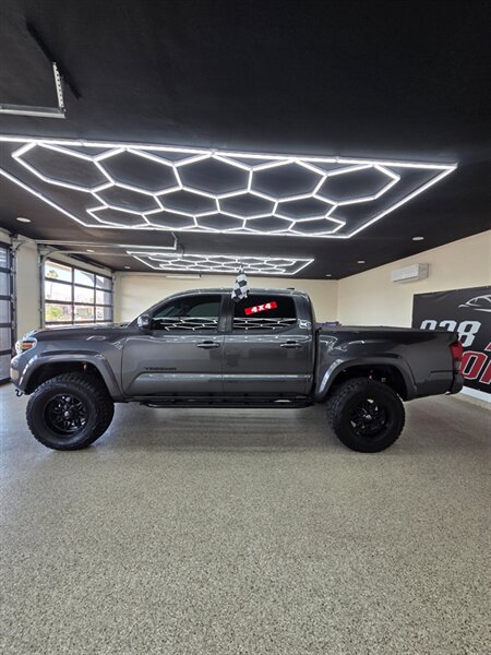 2021 Toyota Tacoma TRD Off-Road   - Photo 1 - Bullhead City, AZ 86442