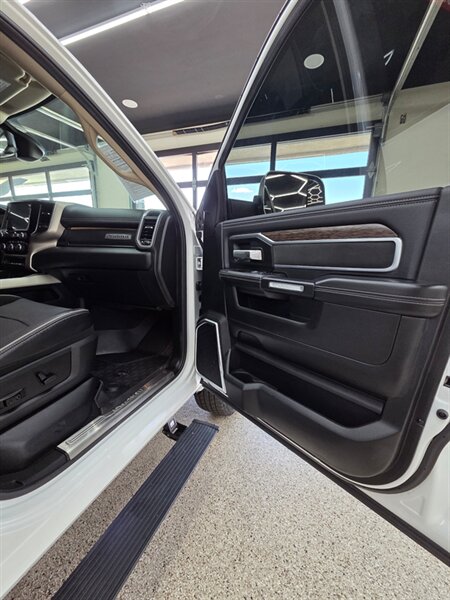 2019 RAM Ram 2500 Pickup Laramie - Photo 18
