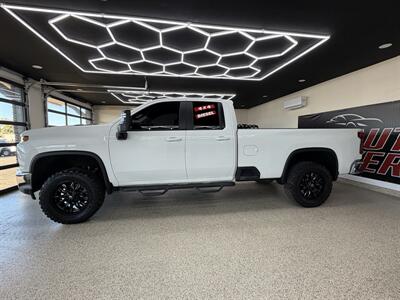 2022 Chevrolet Silverado 2500HD LT - Photo 1 - Bullhead City, AZ 86442