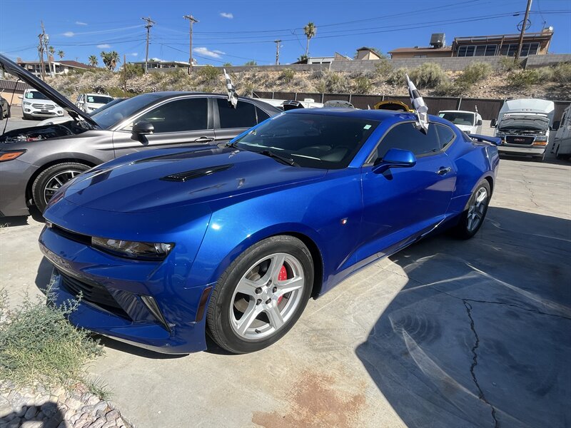2018 Chevrolet Camaro LT   - Photo 1 - Bullhead City, AZ 86442