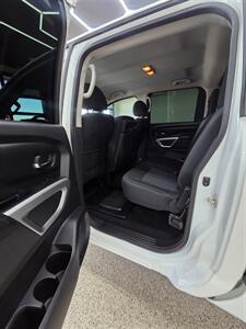 2017 Nissan Titan SV   - Photo 15 - Bullhead City, AZ 86442