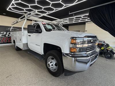 2018 Chevrolet Silverado 3500HD Work Truck - Photo 4 - Bullhead City, AZ 86442