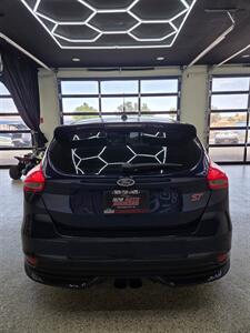 2017 Ford Focus ST - Photo 6 - Bullhead City, AZ 86442