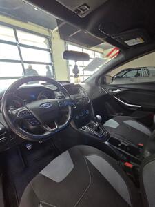 2017 Ford Focus ST - Photo 14 - Bullhead City, AZ 86442