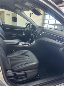 2022 Toyota Camry SE Nightshade   - Photo 17 - Bullhead City, AZ 86442