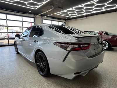 2022 Toyota Camry SE Nightshade   - Photo 7 - Bullhead City, AZ 86442