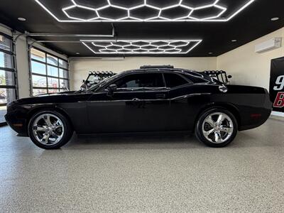 2014 Dodge Challenger SXT Coupe