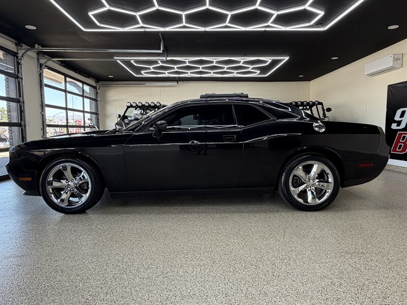 2014 Dodge Challenger SXT  