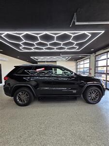 2017 Jeep Grand Cherokee Laredo - Photo 3 - Bullhead City, AZ 86442